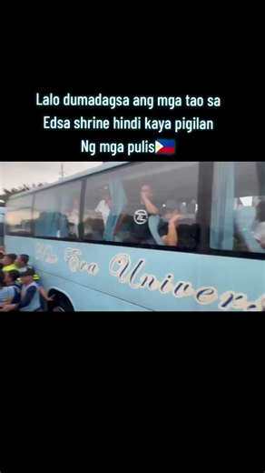Edsa Shrine dagsa ng tao: puwedeng pigilan ng pulis?