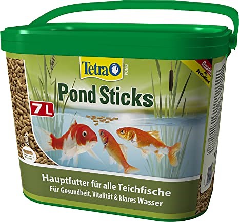 Tetra Pond Sticks - Fischfutter für alle Teichfische, unterstützt gesunde Fische und klares Wasser im Teich, 7 L Eimer