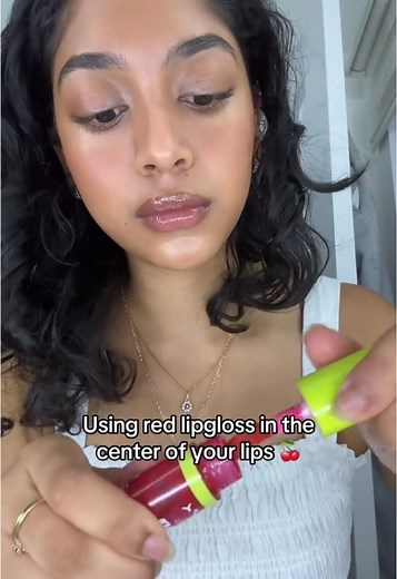 Red Lip Gloss Makeup Ideas for Gorgeous Lips