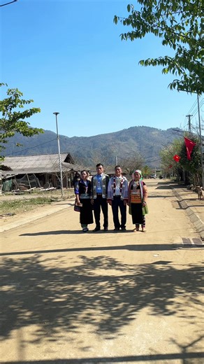 Đi chơi với gd 2 bên