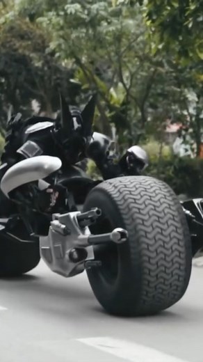 EVS on Instagram: "DIY Batman bike #electric #ev #bikelife #speed #ebike #diy #power #bike #scooter #ebikes"