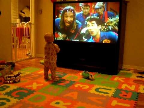 Dancing Baby to Imagination Movers Song
