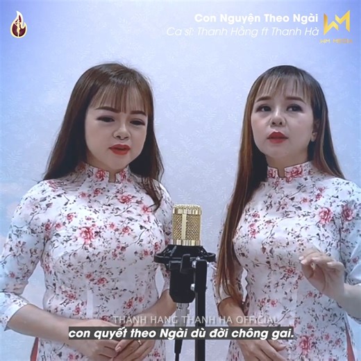 Thân con đây yếu đuối mỏng manh Và lòng con nhỏ bé Ngài ơi! Giữa bao phen truân chuyên cuộc đời Đời xuôi ngược con thấy chơi vơi. ___ Con Nguyện Theo Ngài Thể hiện: Thanh Hằng ft Thanh Hà Nhạc :Vicente Điểm ,Lời : Sóng Tình | Nhạc Thánh Ca