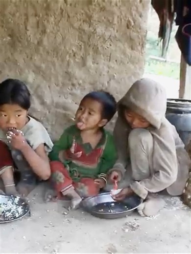 8.5K views · 76 reactions | Cooking green vegetables by using primitive technology .#cooking #villagelife #dailylife #family #food | Village Lifestyle | Facebook