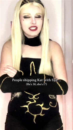 KAT | #foryou #handmadecosplay #kaycos #katcosplay #gravityrushcosplay