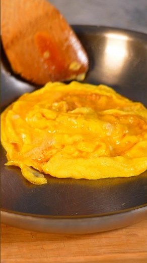 Omelette in the style of a folded egg