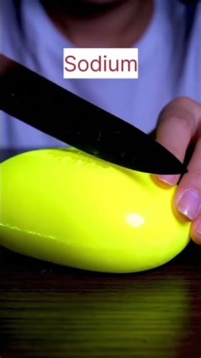 🌌 ASMR Element Soap Cutting | Xenon, Carbon, Sodium & Calcium Galaxy Soap 🌟 #asmr #youtubeshorts