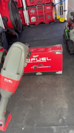 The Milwaukee M18 FUEL 10-Gauge Nibbler is a serious game-changer for metal cutting on the job site. Instead of grinding, burning, or forcing your way through sheet metal, this tool cleanly “nibbles” through steel with incredible precision. It removes small, controlled pieces of metal as it cuts, leaving smooth, distortion-free edges with no heat and no sparks. Powered by Milwaukee’s high-performance M18 FUEL brushless motor, this nibbler can slice through up to 10-gauge steel while remaining fu