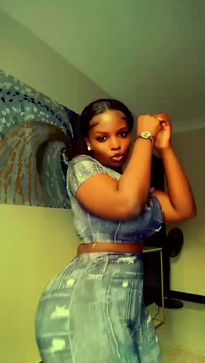 emana.live.videos (@emana.live.videos)’s videos with original sound - emana.live.videos