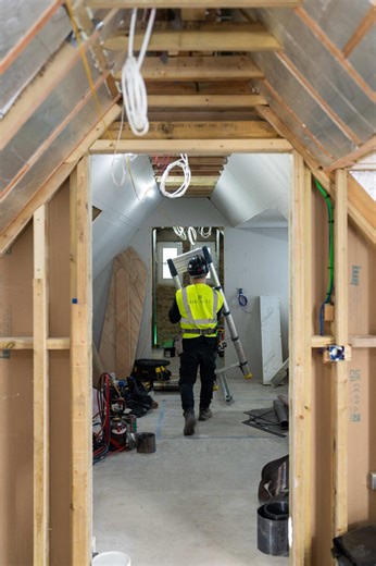 Wimbledon Village | Structure, Scale and Progress Our Wimbledon Village project is taking shape across all levels. The new basement is now fully formed, with structural walls reinstated above and the stair core beginning to rise. We’ve removed and are now rebuilding key areas of the existing structure, including the rear roof, to allow for complex sequencing, drainage and load paths. This phase of the build is all about getting the bones right. Forming the levels. Connecting the layers. Setting 