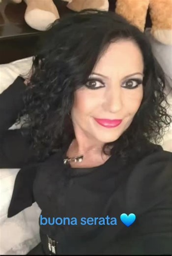 Video di Dony (@bigon.donatella) con suono originale - Miss.90s.Shelly