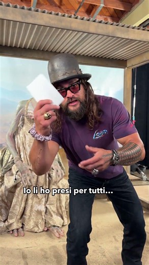 Per Jason Momoa hai scrollato abbastanza. Supergirl, dal 25 giugno al cinema. #SupergirlIlFilm