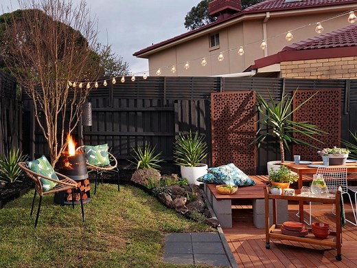 How To Hang Festoon Lights  - Bunnings Australia