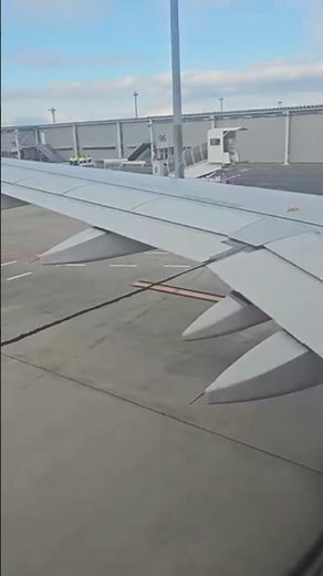 A320ceo Takeoff Flaps 1+F | Cabin Wing View