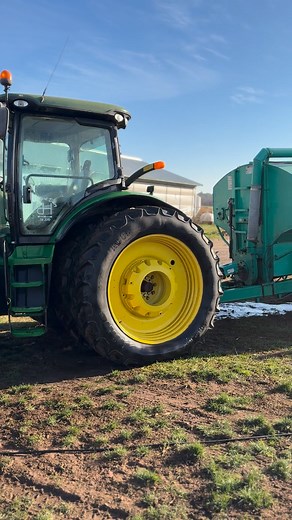 Getting the 8260r and the Houle tank cleaned up! #clean #tractor | Den Hoed Dairy