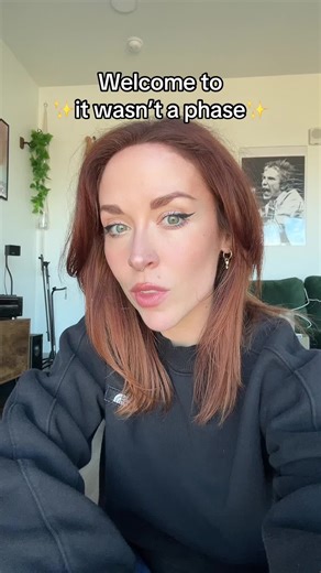 This music video tho! #itwasntaphase #itwasneveraphasemom #90skid #90sthrowback #alienantfarm #movies #90smusic #90srock #altrock #rockbands #songsyouforgotabout