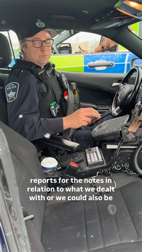 Ever wondered why you see one or two of our cruisers parked together? 🚔 And no it's not to gossip. Here's your answer. #coptalkthursday #BarriePolice #idlingcruisers #CommunitySafety | Barrie Police Service