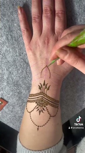 Motif au henné facile pour débutant #arcahenna #henné #hennedebutant #motifhenna #tutohenné