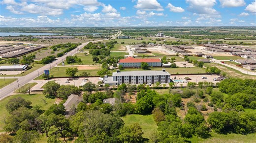 1724 W Henderson St, Cleburne, TX 76033 - Land for Sale | LoopNet