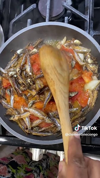 Découverte des anchois dans la cuisine congolaise