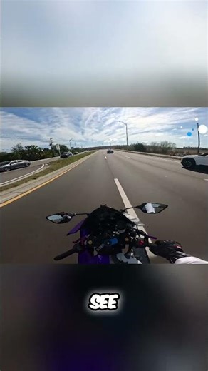 That dude is not real! #shorts #motorcycle #bikelife