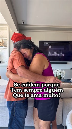 Rayanne Andrade on Instagram: "Eu tive medo de perder minha mãezinha Só Deus sabe o medo que passou no meu coração. A vida é um sopro… e episódios assim nos fazem refletir o quanto é precioso viver e o quanto precisamos cuidar da nossa saúde e de nós mesmos. Mainha foi encaminhada para o cardiologistas e endócrino para avaliação pois houve algumas alterações que só indo para o especialista para vê melhor! Mainha nunca foi de se cuidar como deveria, mesmo tendo diabetes e hipertensão. E esse sust