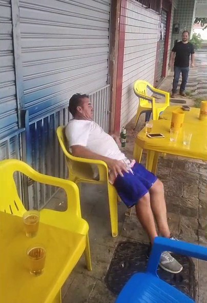 Pass out Drunk gets Violated
