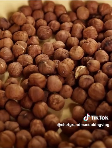 Grandma Making Traditional Azerbaijani Hazelnut Baklava #cook #cooking #food #chef #grandma #country #countrylife #rural #outdoorcooking #vlog #recipes #cuisine #viral #fyp #fypシ #foryou #foryoupage #foryourpage #trending