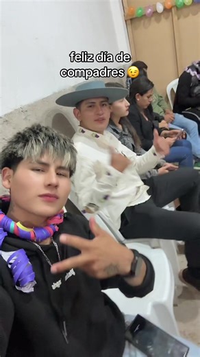 Feliz Día de Compadres Celebración