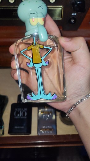 Perfume de Calamardo: Humor y Spongebob