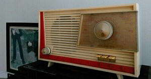 AU PARADIS DE LA RADIO Vintage Bluetooth