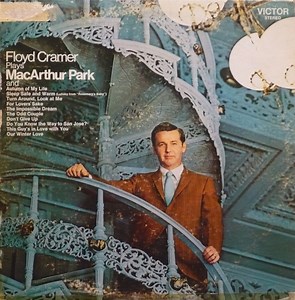 Floyd Cramer - Floyd Cramer Plays MacArthur Park
