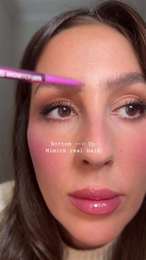 Achieve Natural Brows with the Right Technique