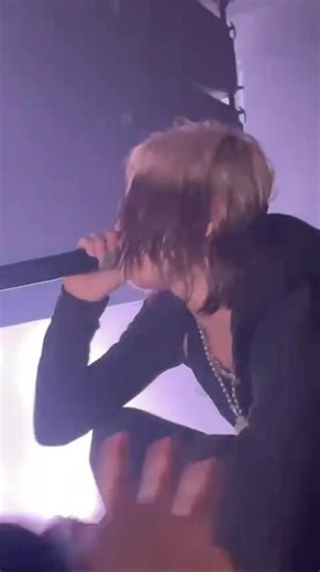 Nettspend performing Take You Out in Brisbane