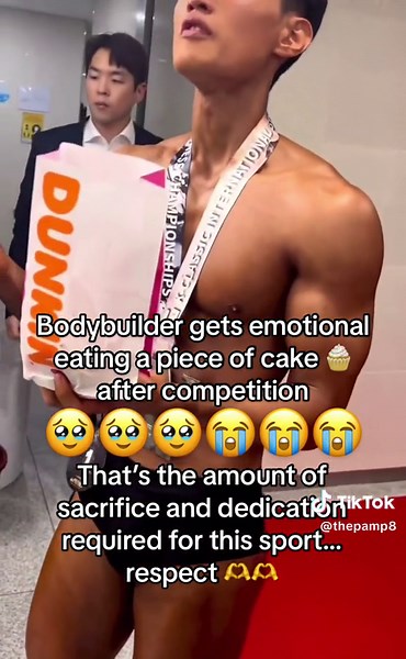 Bodybuilder Emotional Eating After Competition