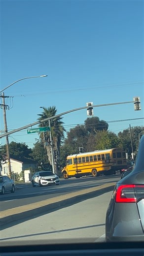 Los Angeles Unified School District 2018 IC CE 8166u