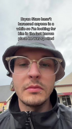 found him in the clearance section #bryanstars #scenekid #scenekids #mydigitalescape