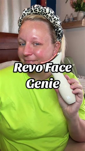 I can always see an immediate difference after using my face genie! #revo #redlighttherapy #facial #skincare #homespa