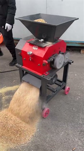 #machine #food #new #farming #corncrusher