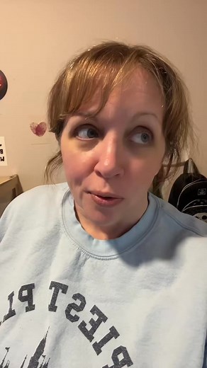 Send help. 🆘 | Mom Behind The Scenes