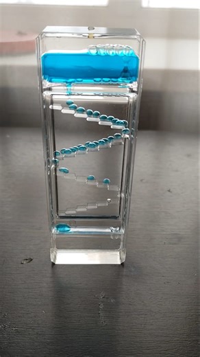 Educator | Liquid time. Beginning #physics #physicsfun #science #engineering #education | Instagram