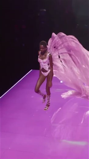 Pink Wings & Runway: Watch These Models Slay the Catwalk! #shorts