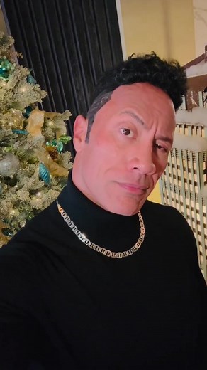 90's Rock Christmas Movie Starring The Rock | TappinFannys