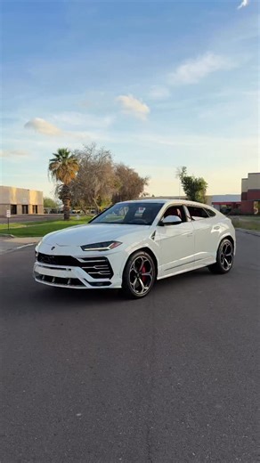 Phoenix Legit Motorsports | This isn’t just an SUV… this is a Lamborghini Urus 😮‍💨🔥 Twin-turbo 4.0L V8, savage acceleration, massive carbon-ceramic brakes with monster... | Instagram