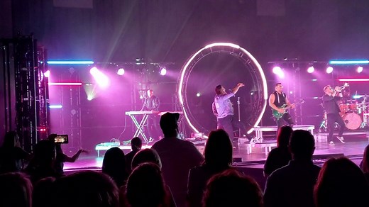 50 Best Worship Songs About Judging Others