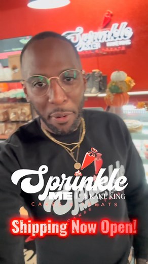 1.6K views · 219 reactions | Happy Friday!!! The shipping menu is now open!!!!! And for the next hour all Cake Jars are ONLY $10!!!! Shop while supplies last!!!! #fyp #sprinklemebykakeking #nowshipping #bakery | Jeromie T. Jones | Facebook
