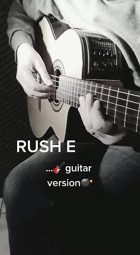 Cómo tocar RUSH E en guitarra