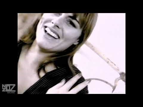 Chantoozies - Kiss 'n' Tell (1988)