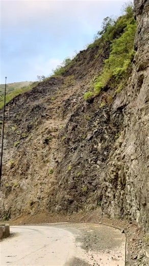 Buscalan is a remote village in Kalinga, Philippines, famous for its rich cultural heritage and the legendary traditional tattoo artist, Apo Whang-Od. Experience indigenous Kalinga culture and receive traditional hand-tapped tattoos in this serene mountain setting. ------------------------- Sept 13-14, Sat-Sun, Package Rate: ₱3,800 ------------------------- LOOKING FOR SURE JOINERS👀 Open for solo,couple,group.. Message: m.me/1476689992349503 ------------------------------------------ #Kapampang