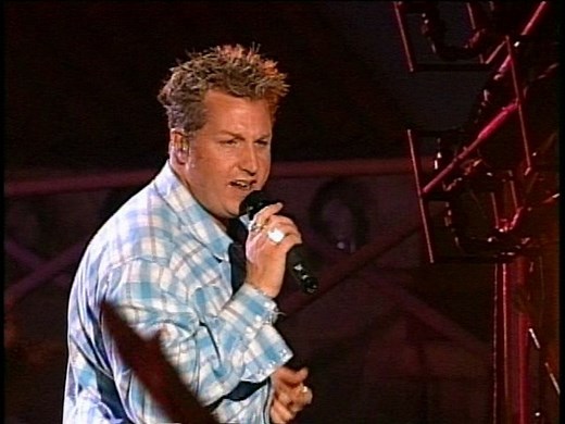 Rascal Flatts - Love You Out Loud